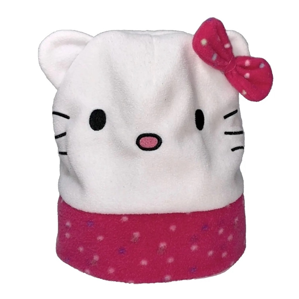 Hello Kitty youth fleece hat with polka dots & bow.  100%‎ polyester.